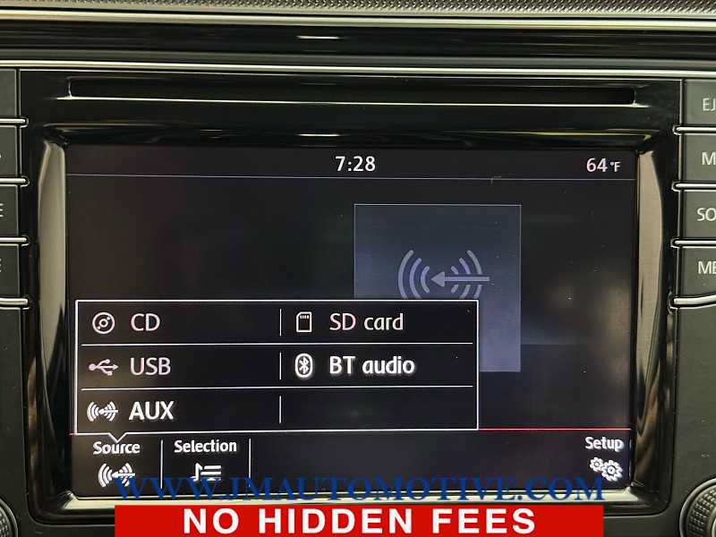Used 2017 Volkswagen Passat 1.8T R-Line FWD image 24