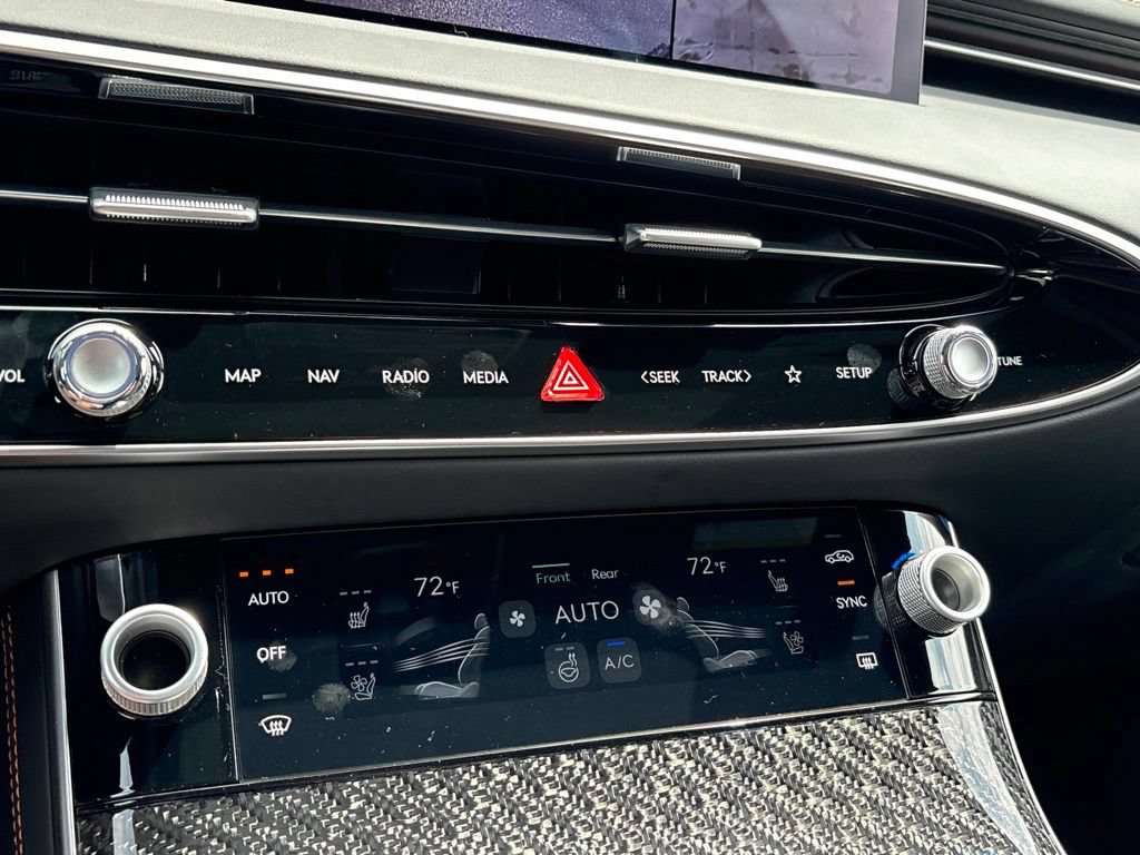 New 2026 Genesis GV70 3.5T Sport Prestige AWD/4WD image 18