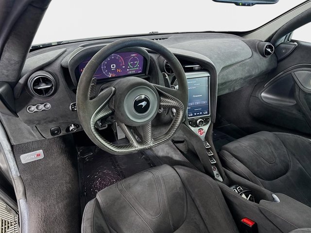 Used 2021 McLaren 720S Base image 9