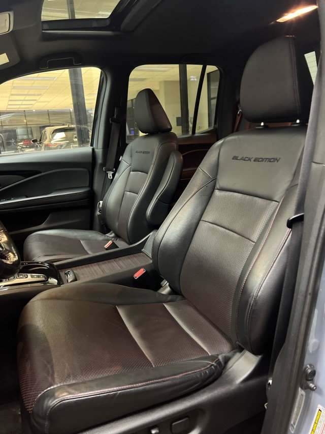Used 2023 Honda Ridgeline Black Edition image 8