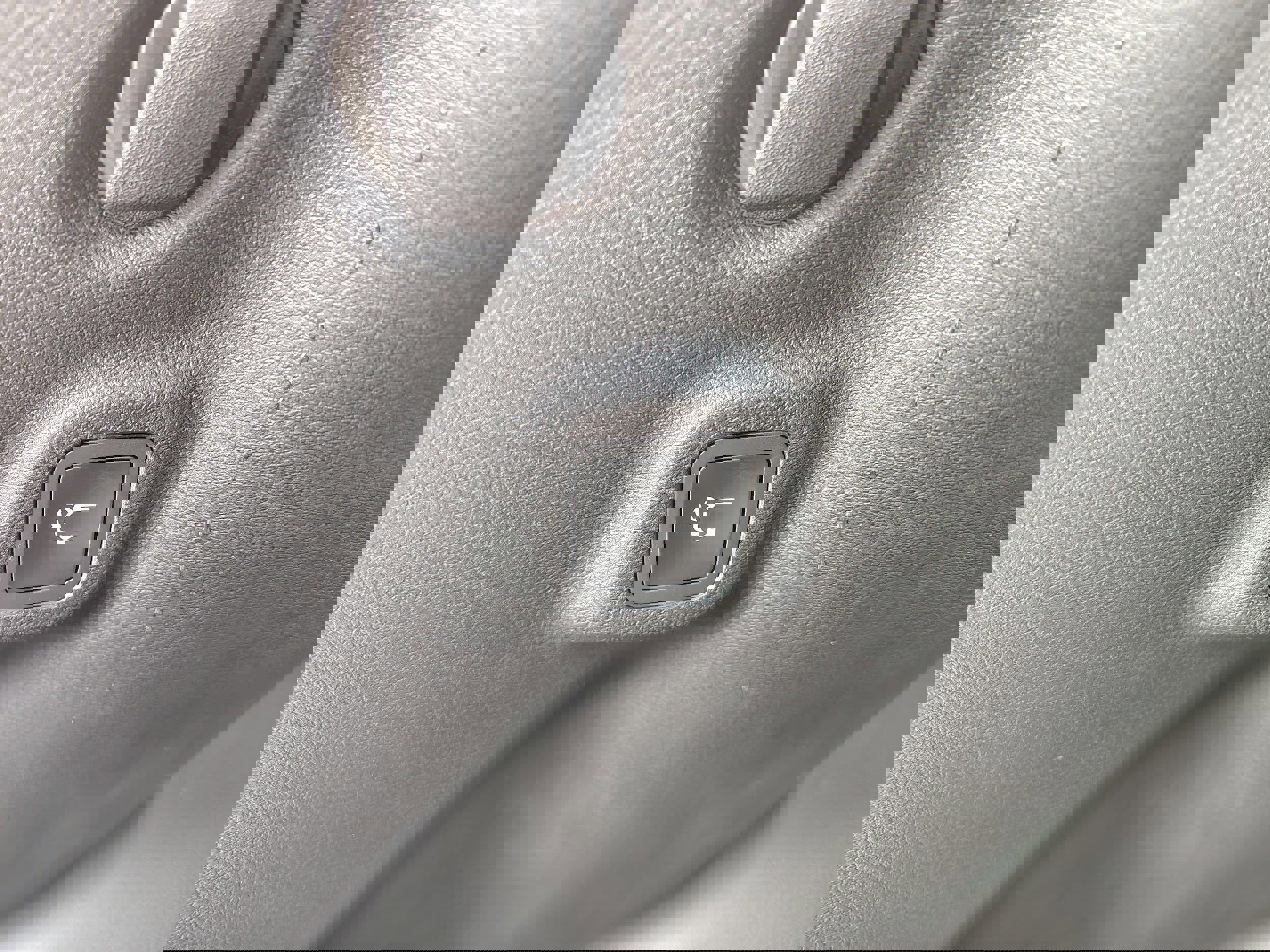 New 2026 Jeep Compass Limited image 12