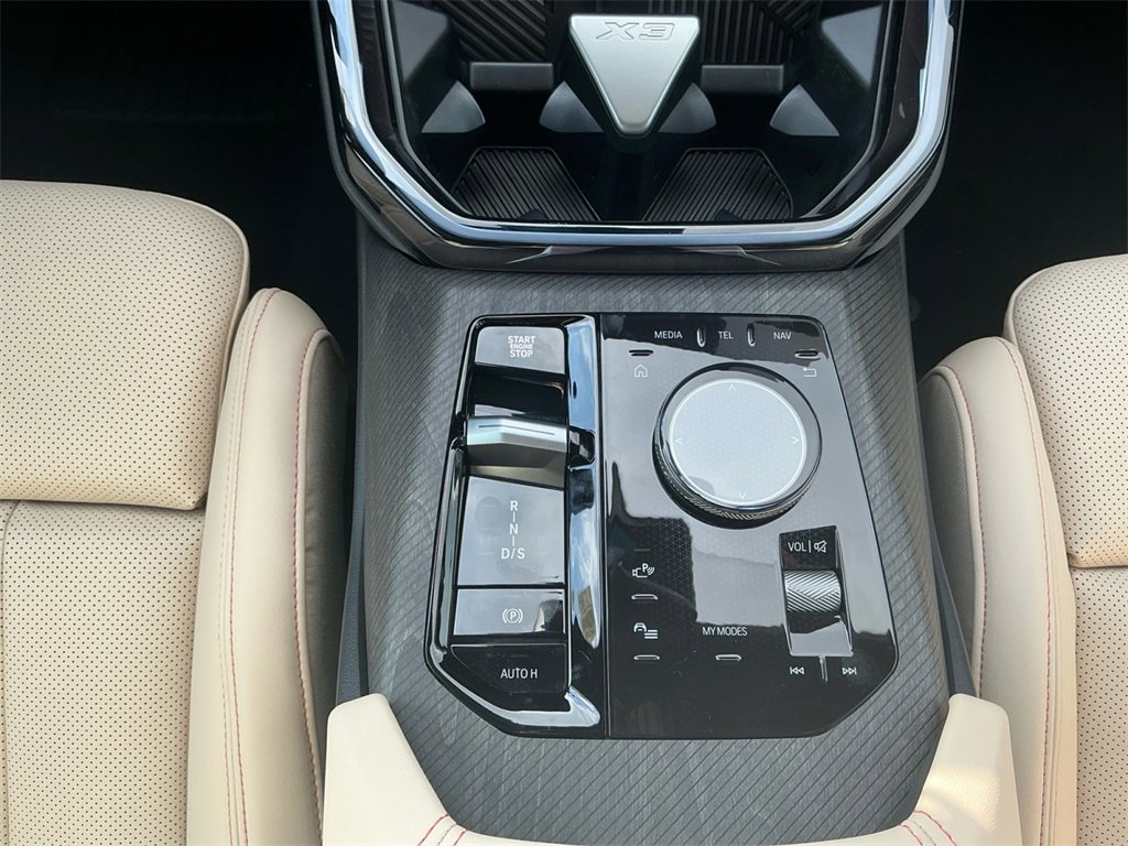 New 2026 BMW X3 xDrive30 w/ Premium Package image 11