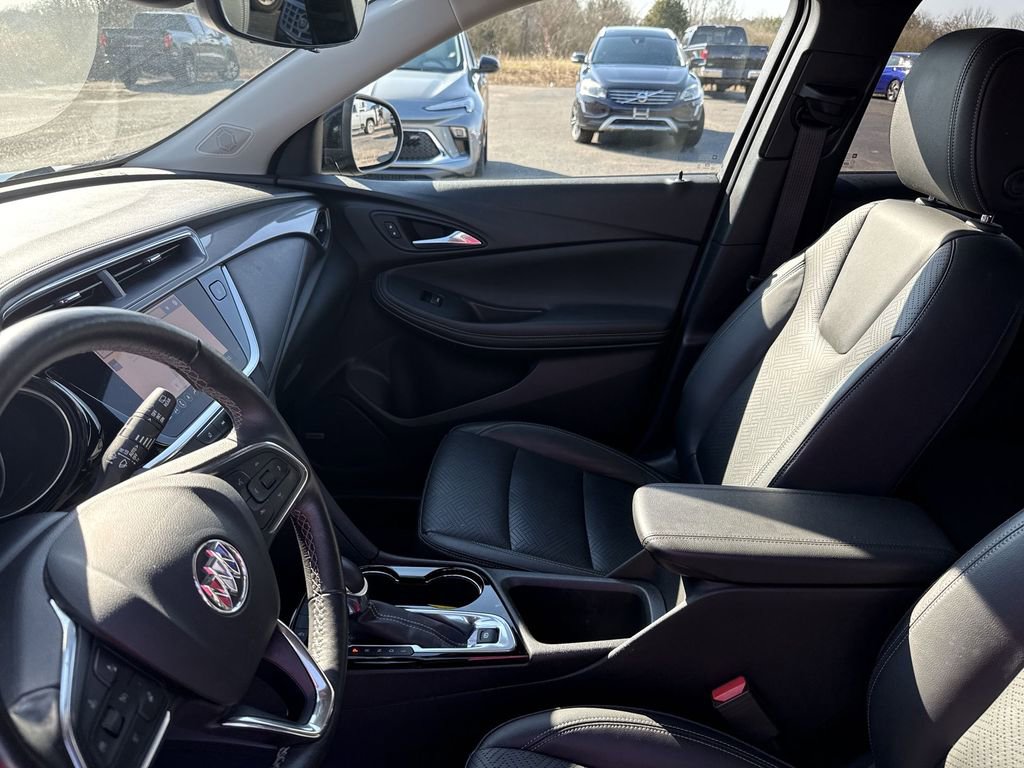 Certified 2020 Buick Encore GX Essence w/ Experience Buick Package image 15