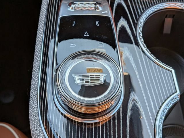 New 2026 Cadillac Optiq Luxury 2 RWD image 23