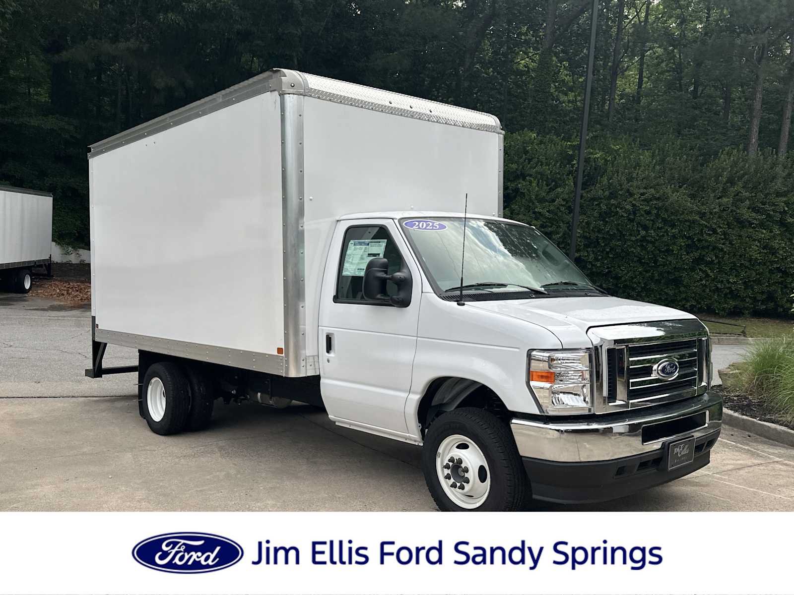 New 2025 Ford E-450 and Econoline 450 Super Duty w/ Power Equipment Group