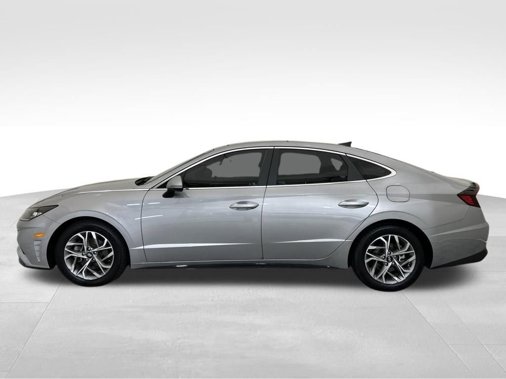 Used 2023 Hyundai Sonata SEL w/ Convenience Package image 2