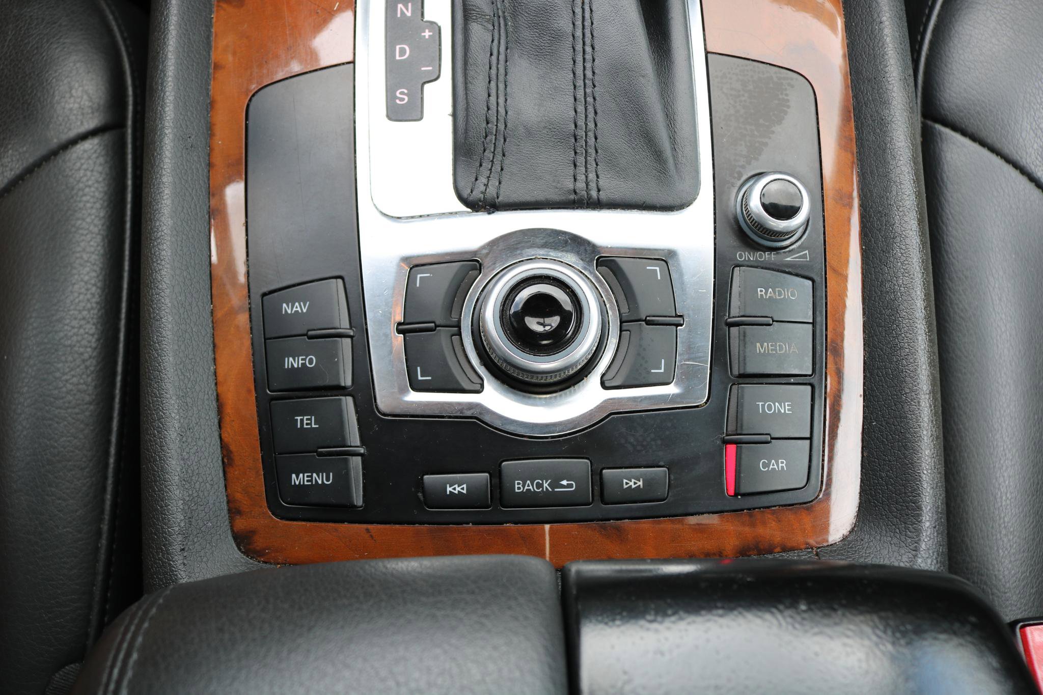 Used 2014 Audi Q7 3.0T Premium image 30