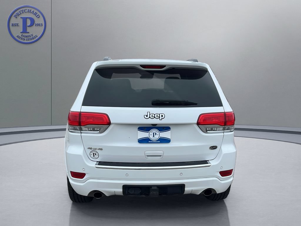 Used 2017 Jeep Grand Cherokee Overland w/ Jeep Active Safety Group AWD/4WD image 6