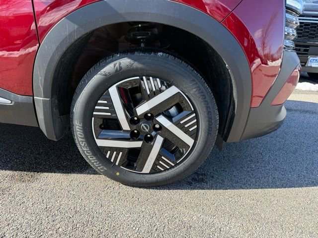 New 2026 Nissan Kicks SV FWD image 11