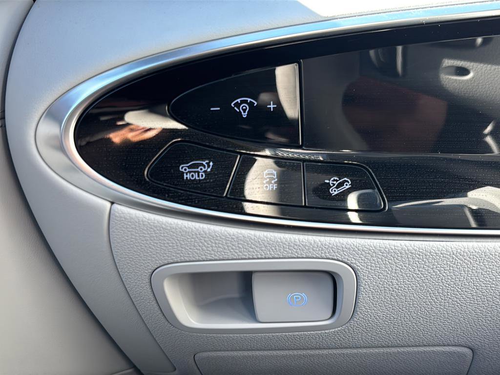 Certified 2026 Genesis GV70 2.5T Advanced image 48