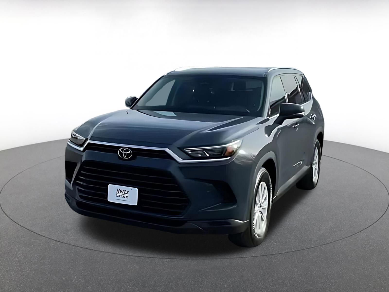 Used 2025 Toyota Grand Highlander FWD image 4