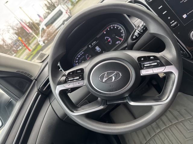 Used 2022 Hyundai Tucson SE w/ Cargo Package image 25