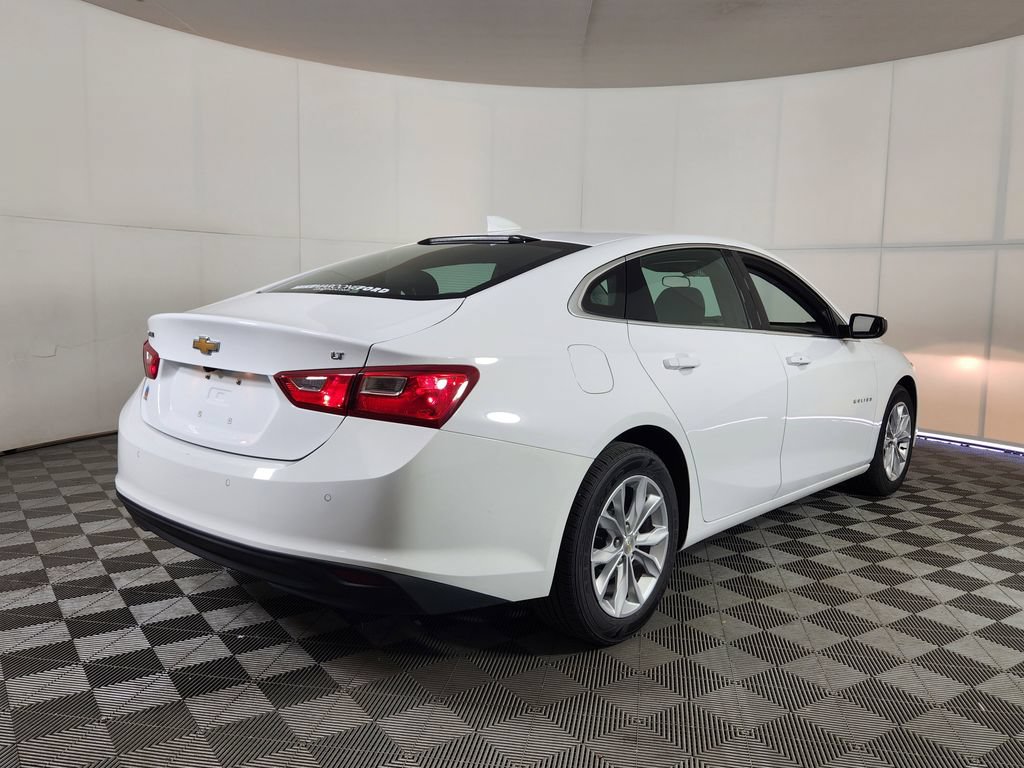 Used 2025 Chevrolet Malibu LT FWD image 7