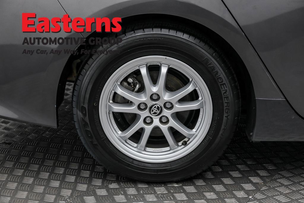 Used 2022 Toyota Prius Prime LE image 28