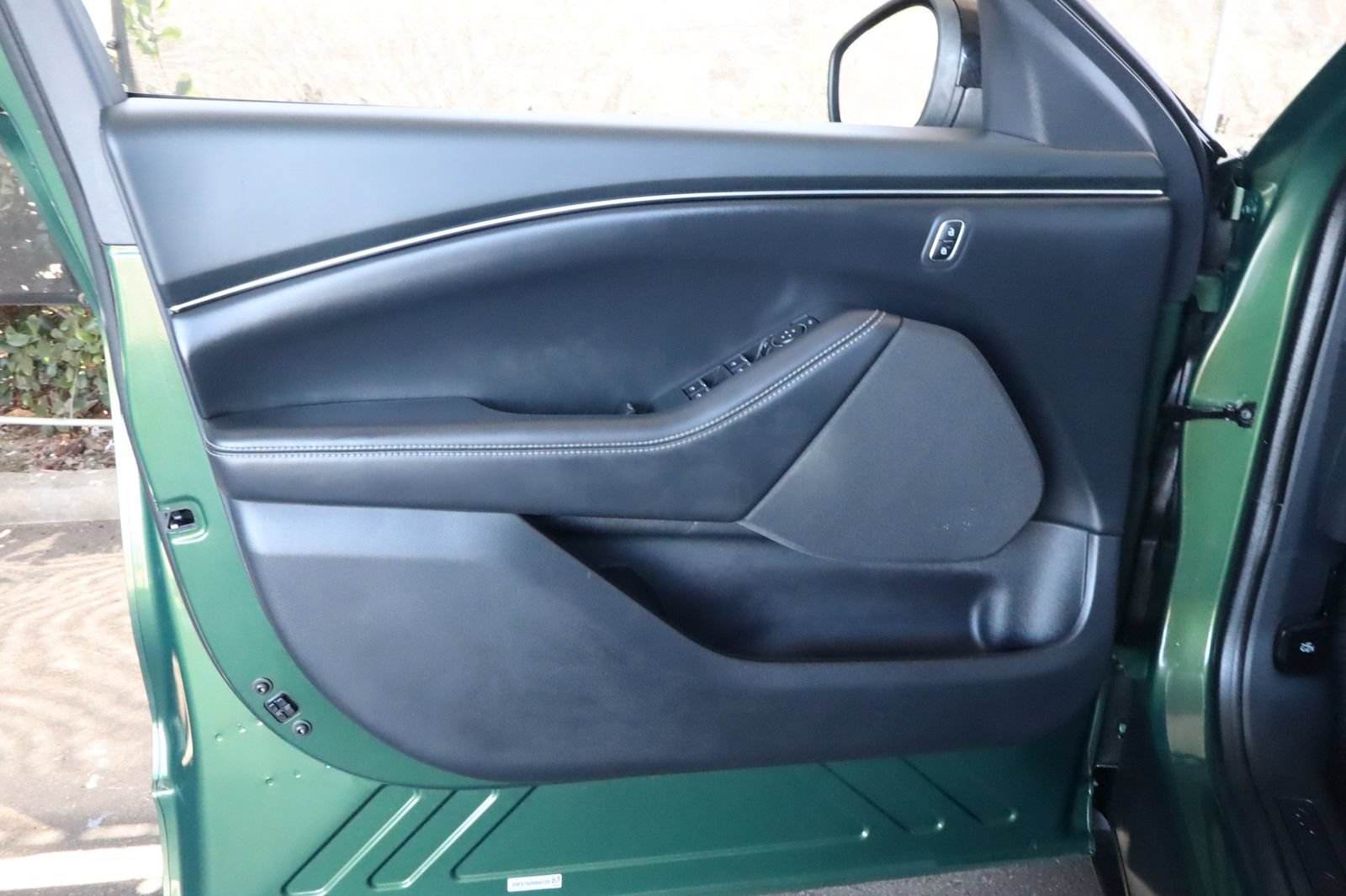 Used 2024 Ford Mustang Mach-E Select RWD image 18