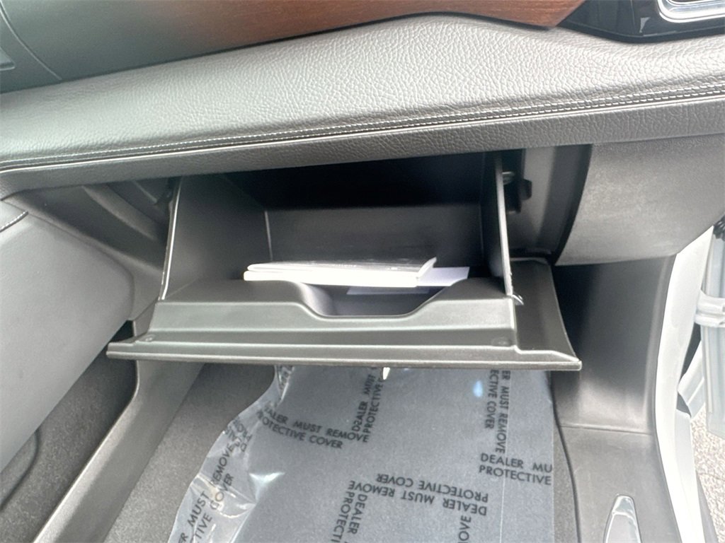 Used 2024 GMC Sierra 3500 Denali w/ Denali Reserve Package image 35