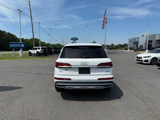 Used 2020 Audi Q7 2.0T Premium AWD/4WD image 5