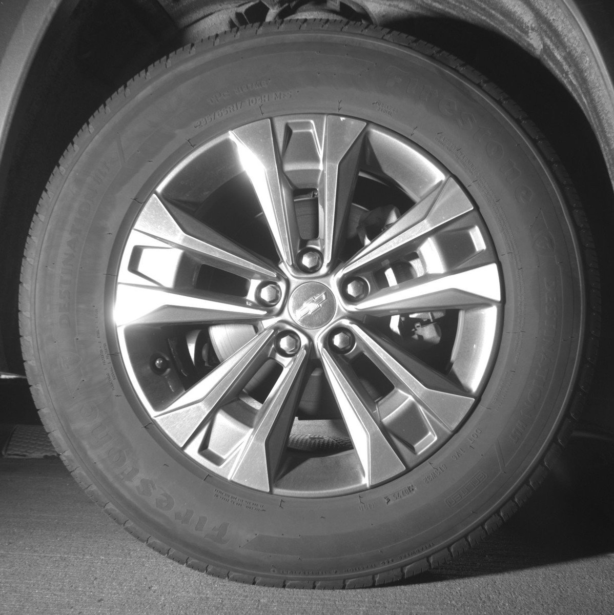 Used 2025 Chevrolet Equinox LT FWD image 13