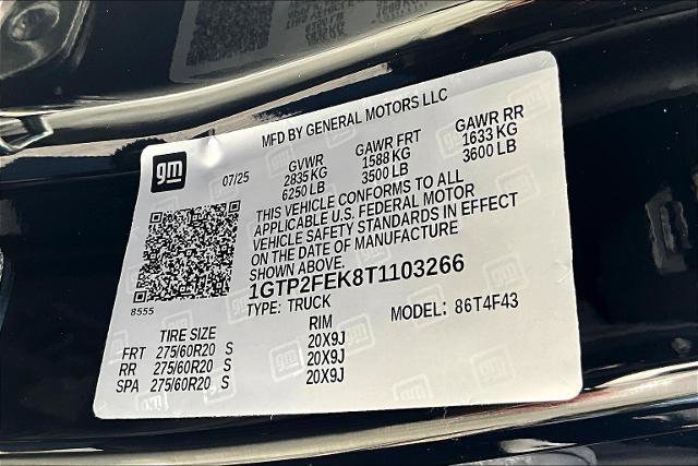 New 2026 GMC Canyon Denali w/ LPO, Denali Black Edition image 13