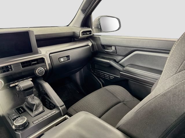 Certified 2026 Toyota 4Runner SR5 AWD/4WD image 23