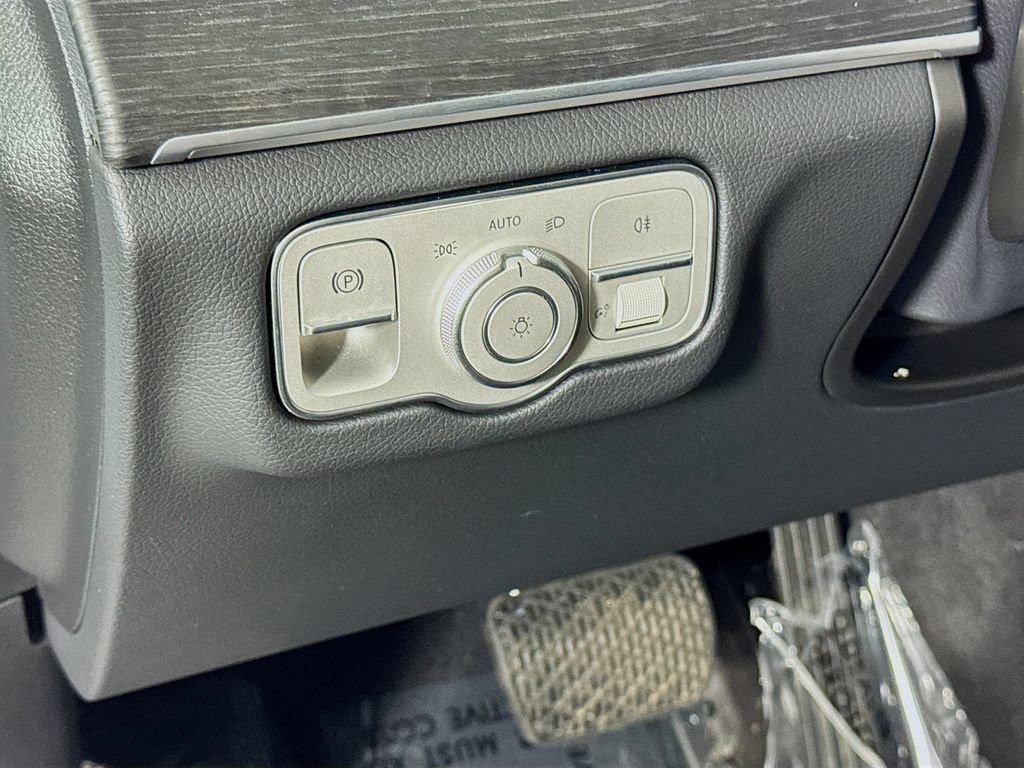 Certified 2026 Mercedes-Benz GLE 450 4MATIC image 10