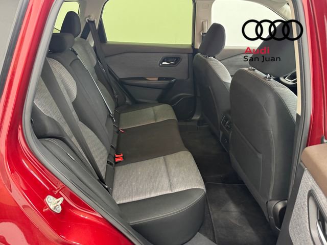 Used 2023 Nissan Rogue SV image 22