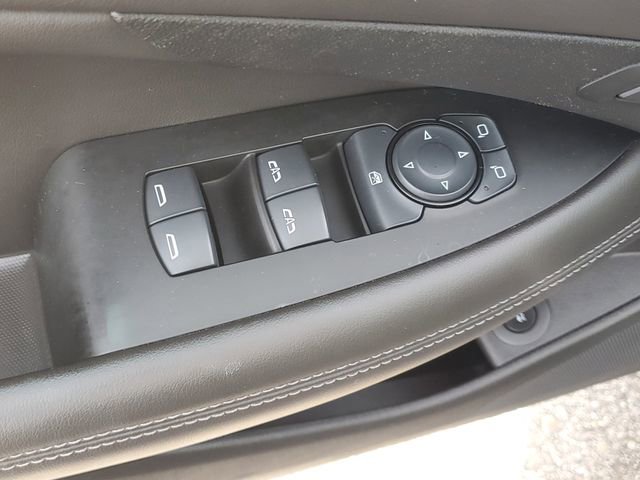Used 2017 Buick LaCrosse Essence w/ Sun and Shade Package FWD image 15