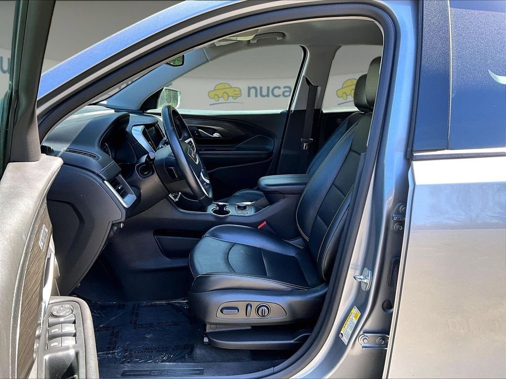 Used 2023 GMC Terrain SLT AWD/4WD image 12