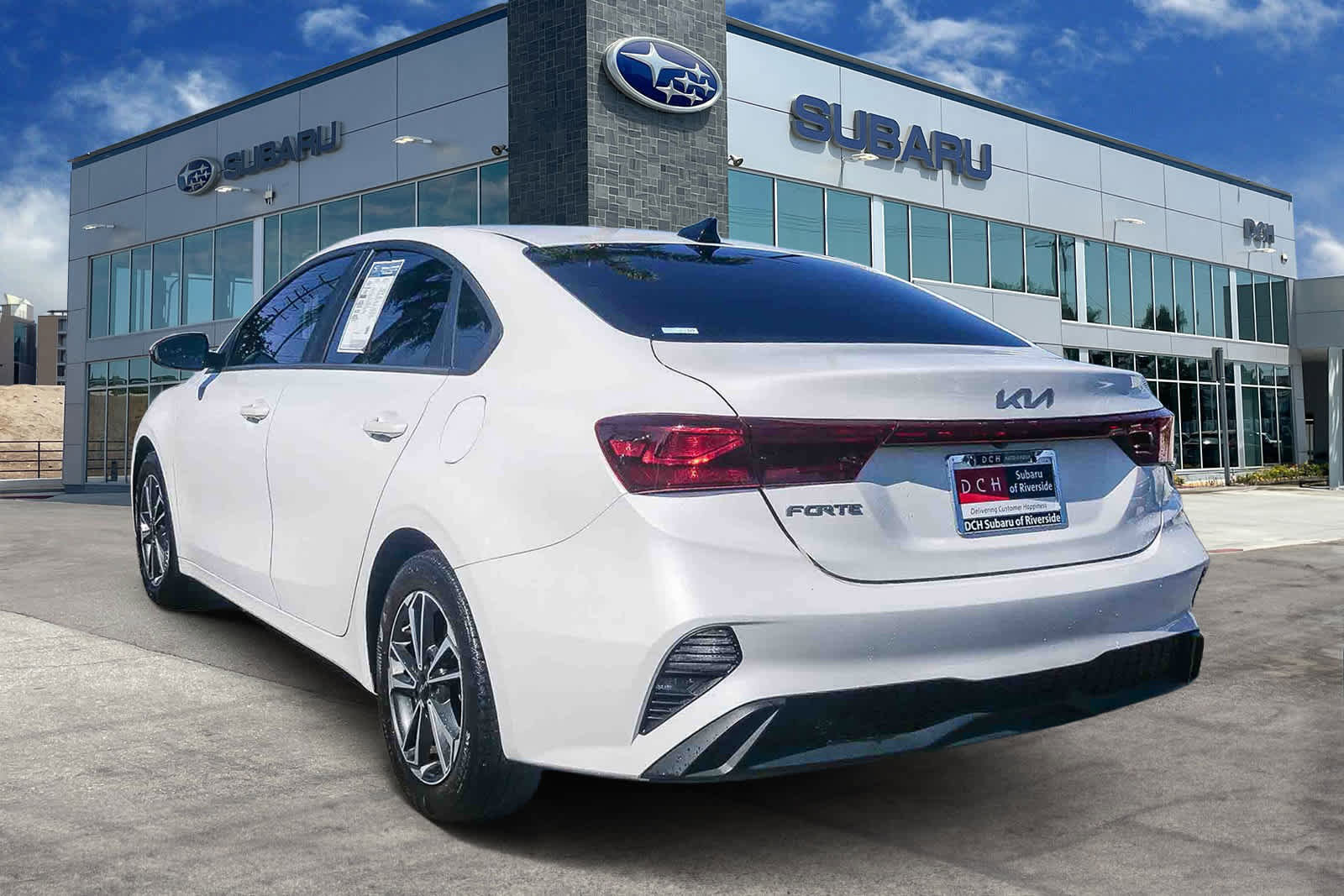 Used 2023 Kia Forte LXS w/ LXS Technology Package image 6