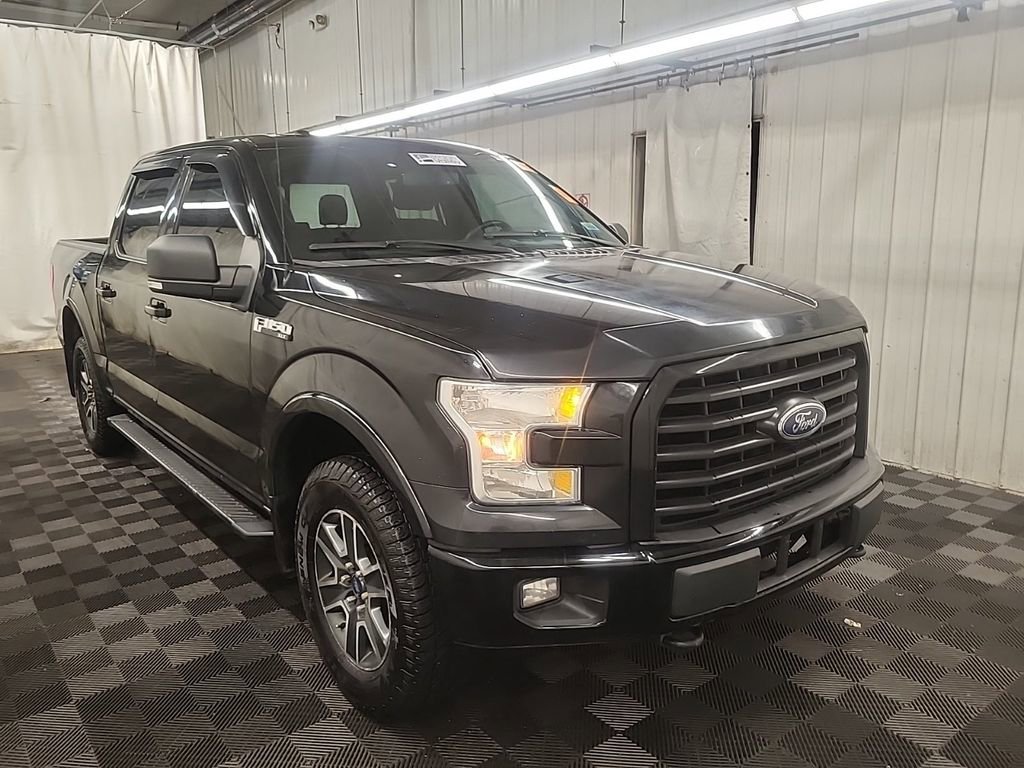 Used 2016 Ford F150 XLT w/ Equipment Group 302A Luxury AWD/4WD image 3