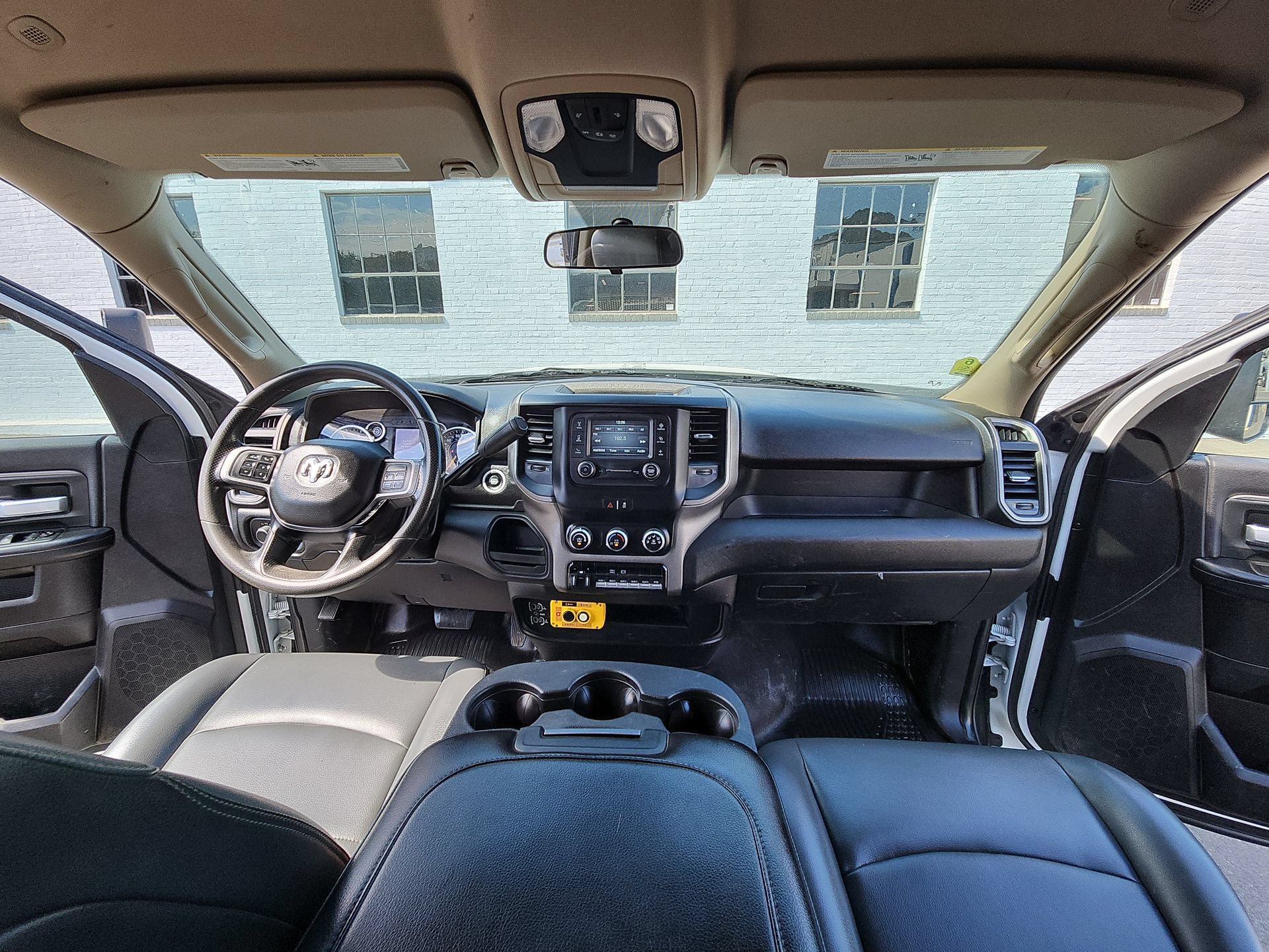 Used 2019 RAM 5500 Tradesman w/ Ambulance Prep Group RWD image 23