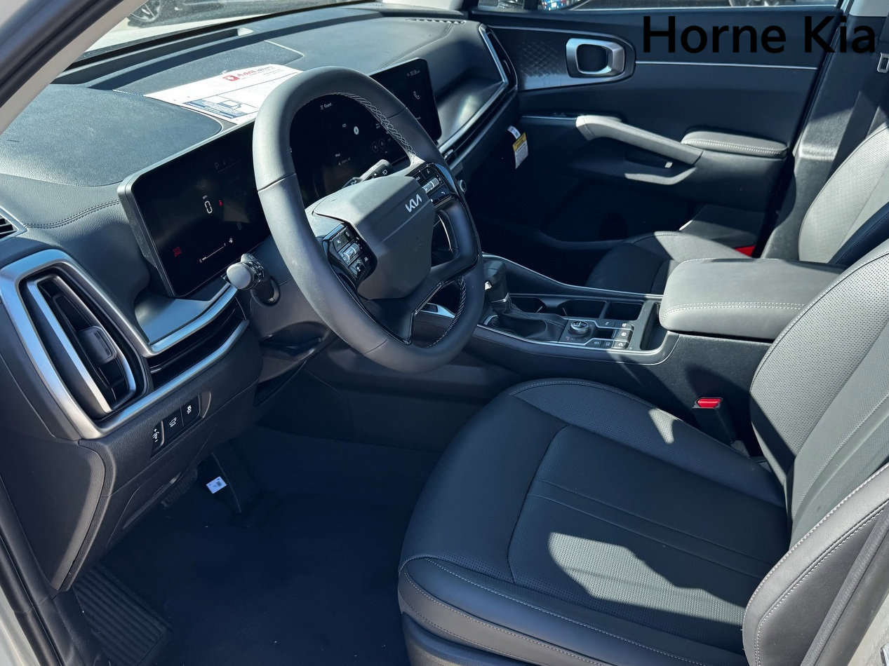 New 2026 Kia Sorento EX AWD/4WD image 10