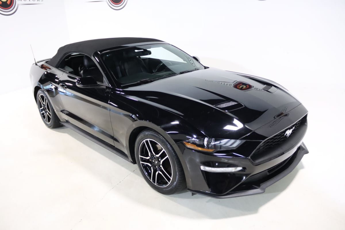 Used 2019 Ford Mustang Premium RWD image 62