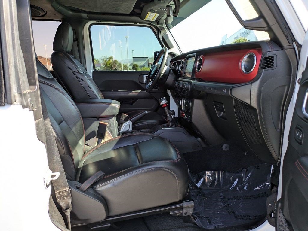 Used 2021 Jeep Wrangler Rubicon AWD/4WD image 31
