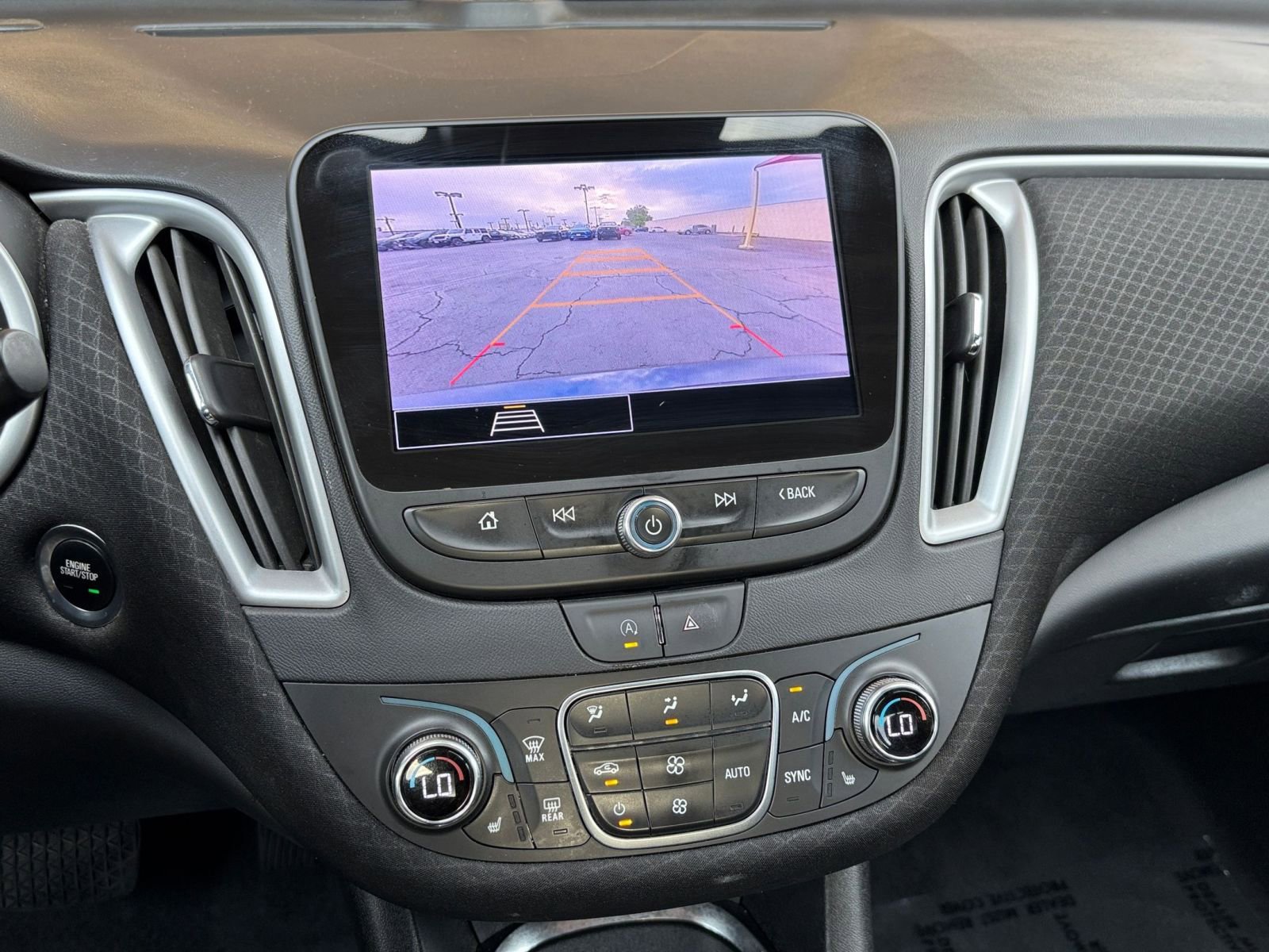 Used 2023 Chevrolet Malibu LT image 17