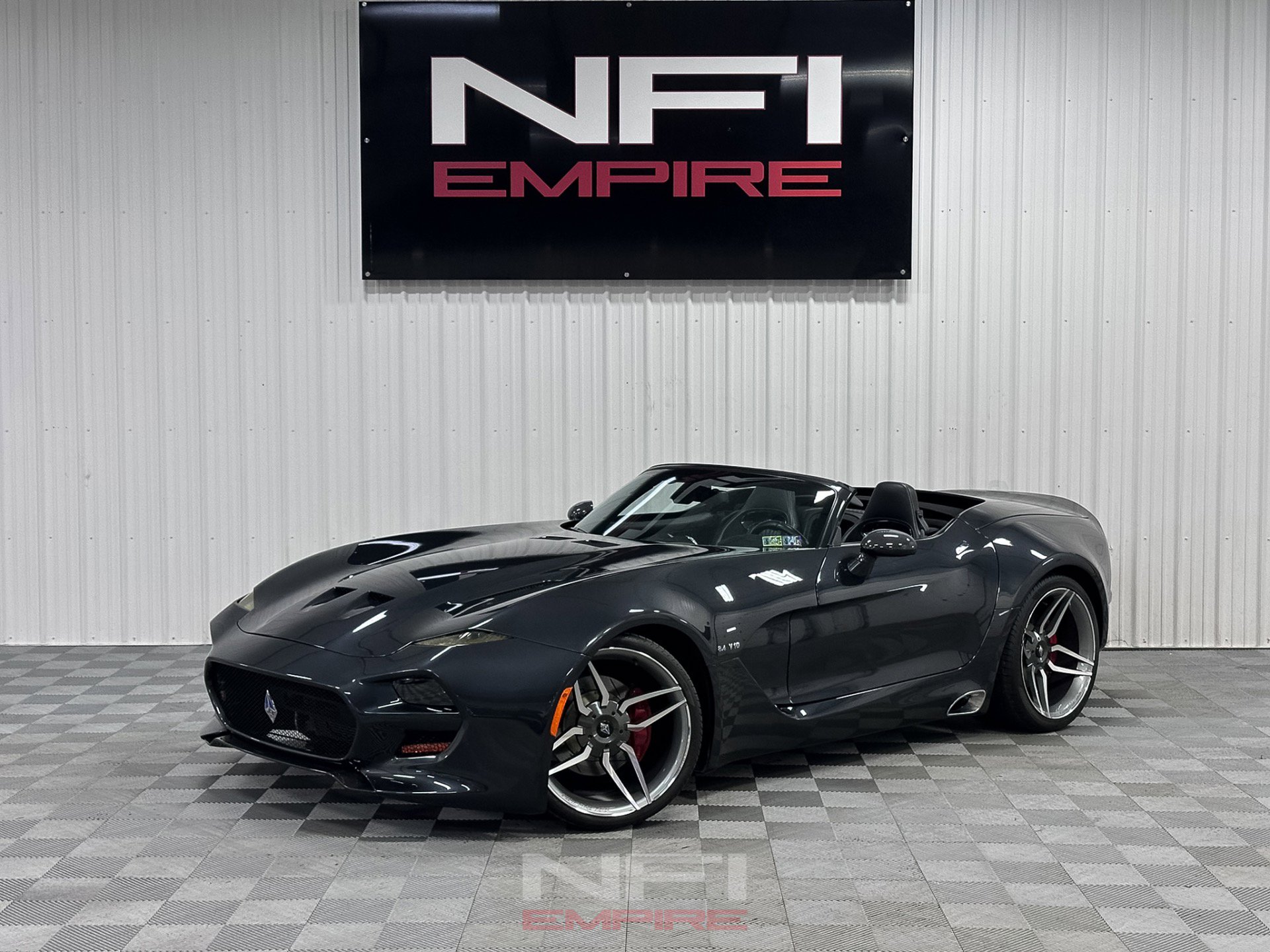 Used 2014 SRT Viper GTS w/ GTS Laguna Interior Package RWD image 1