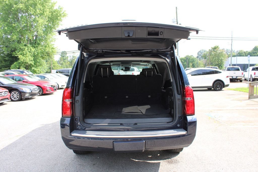 Used 2017 Chevrolet Suburban Premier AWD/4WD image 9