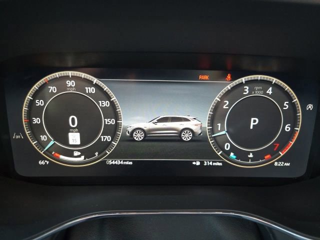 Used 2025 Jaguar F-PACE R-Dynamic S image 18