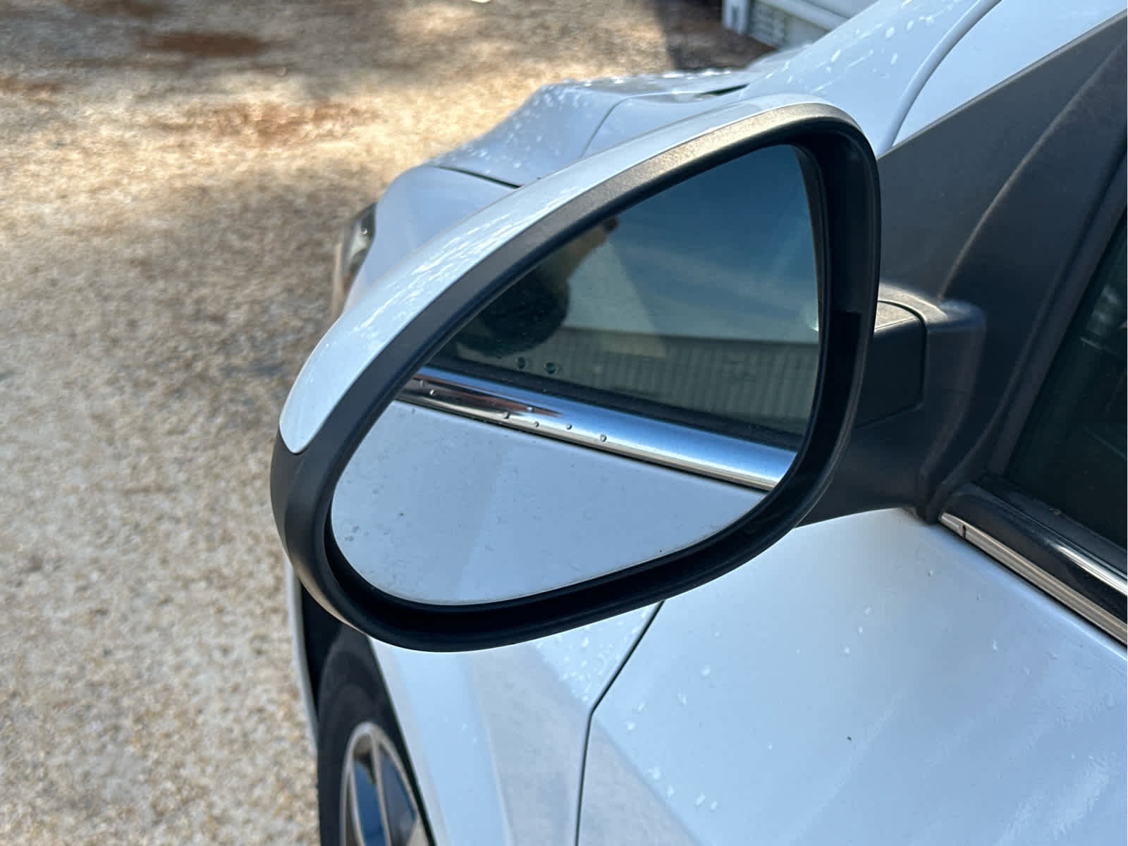 Used 2020 Chevrolet Sonic LT w/ Convenience Package image 13