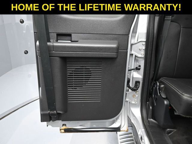 Used 2015 Ford F250 Lariat w/ Chrome Package image 38