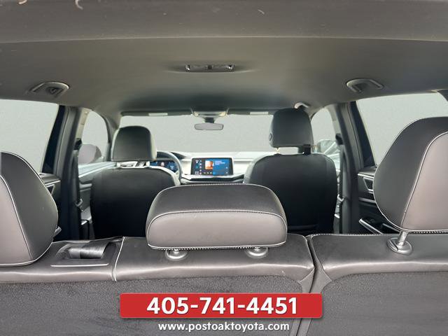 Used 2024 Volkswagen Atlas Cross Sport SE AWD/4WD image 23