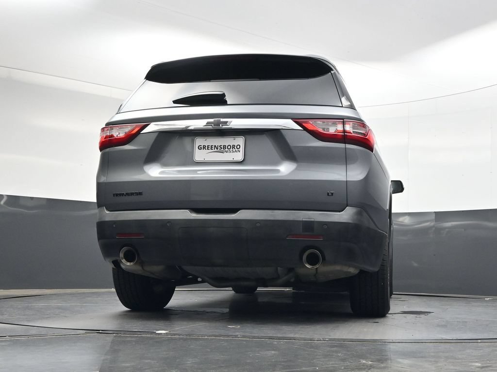 Used 2019 Chevrolet Traverse LT FWD image 45