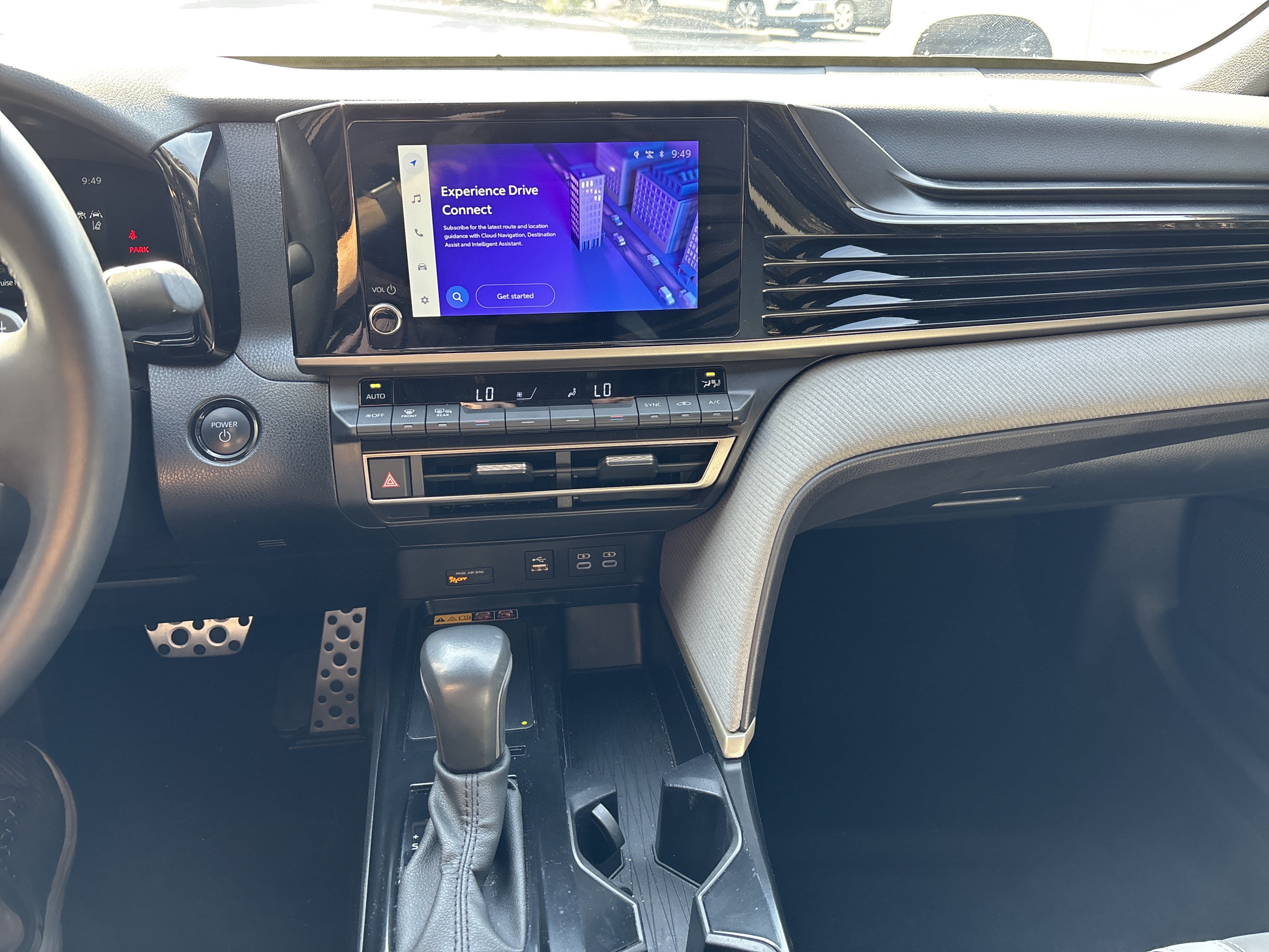 Used 2025 Toyota Camry SE FWD image 22