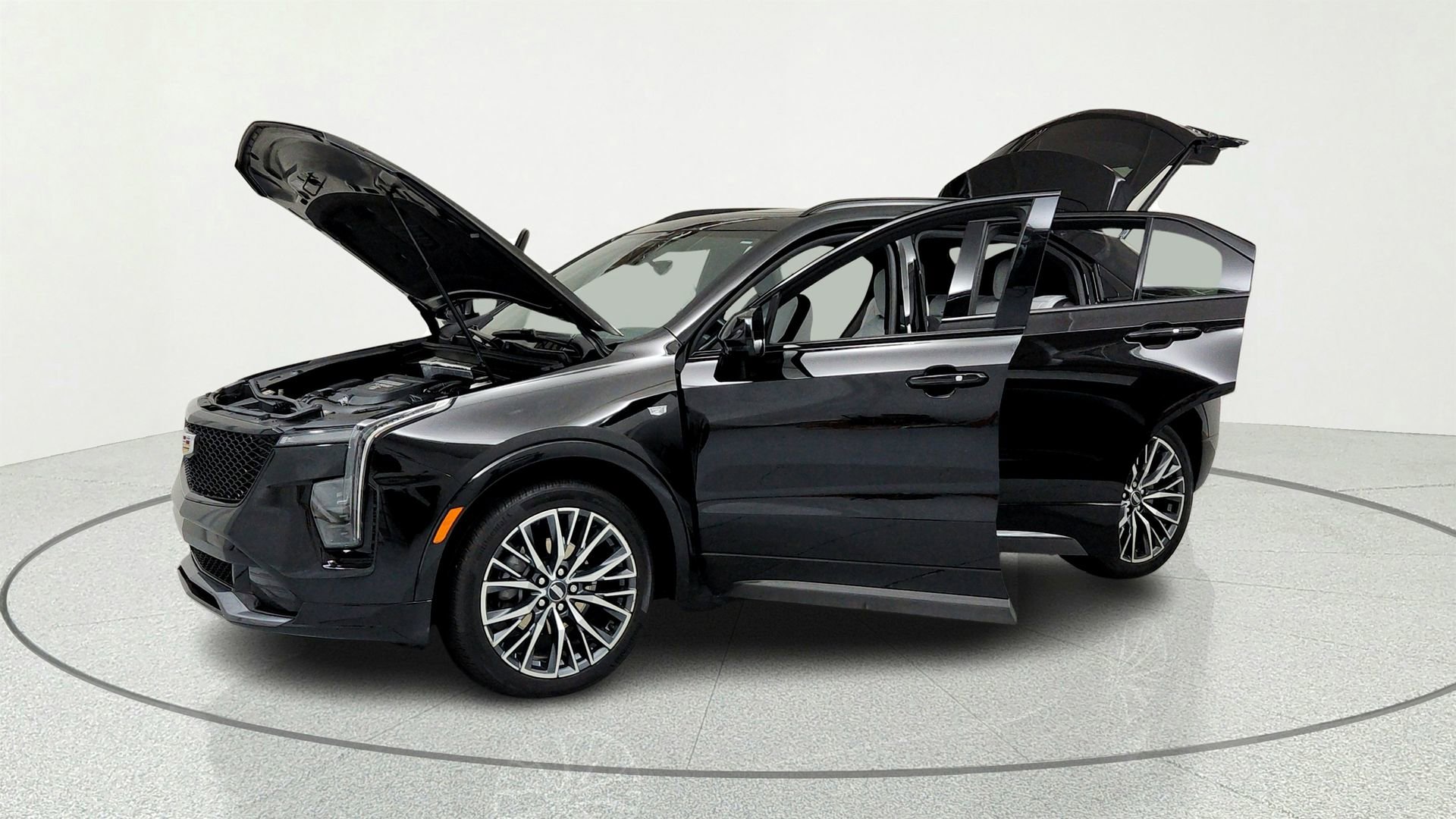 Certified 2024 Cadillac XT4 Sport AWD/4WD image 9