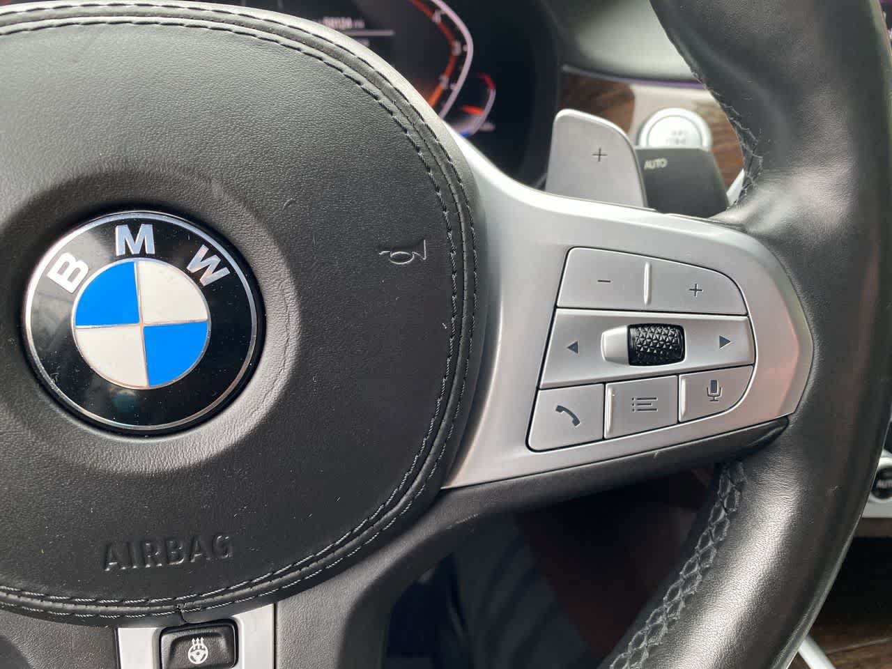 Used 2020 BMW 740i w/ M Sport Package RWD image 22