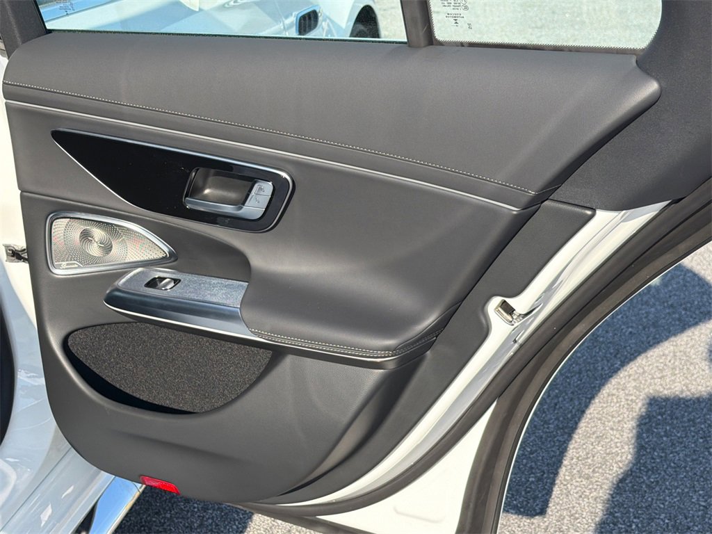 New 2026 Mercedes-Benz E 53 AMG e 4MATIC Sedan image 17