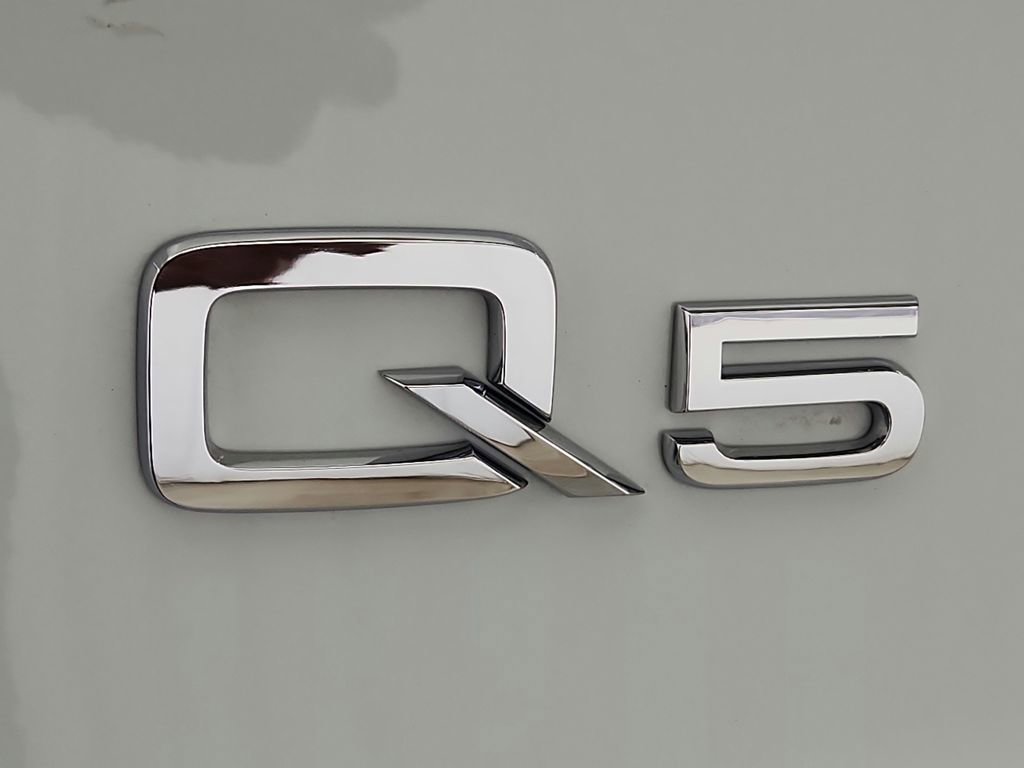 Used 2018 Audi Q5 2.0T Premium Plus image 44