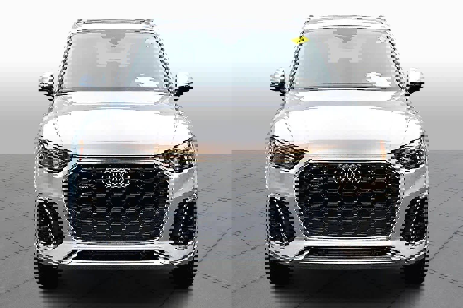 Certified 2023 Audi Q5 2.0T Premium w/ Convenience Package image 3