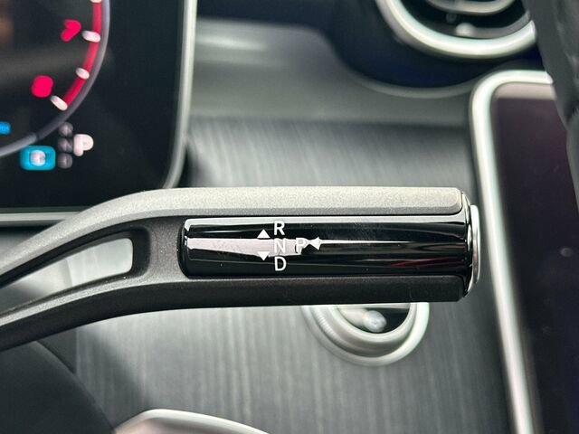 Certified 2025 Mercedes-Benz C 300 C 300 4D Sedan image 25