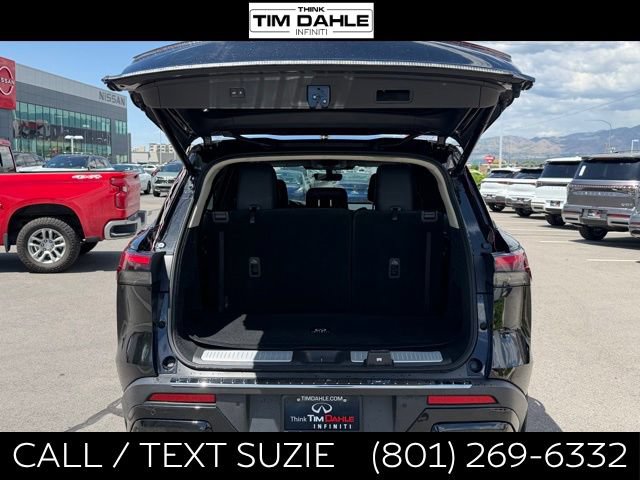 Used 2023 INFINITI QX60 Luxe w/ Cargo Package AWD/4WD image 9